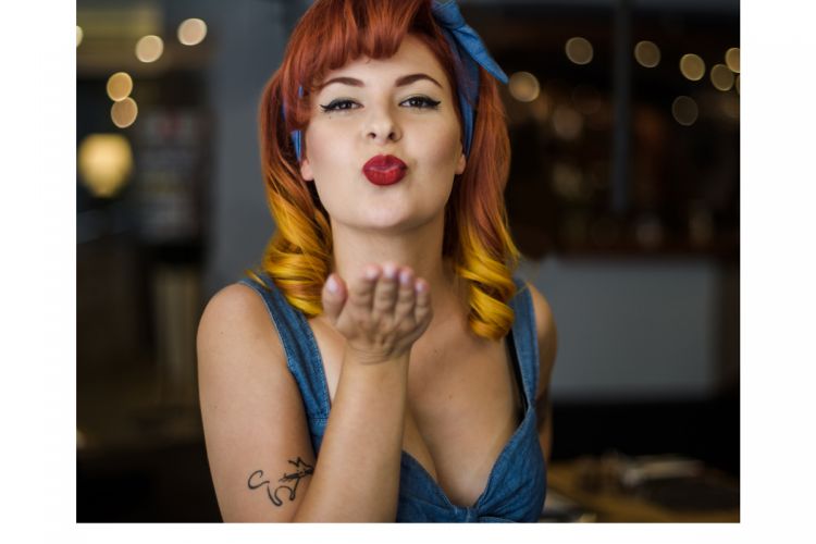 Pin-Up od Color Art Desiree